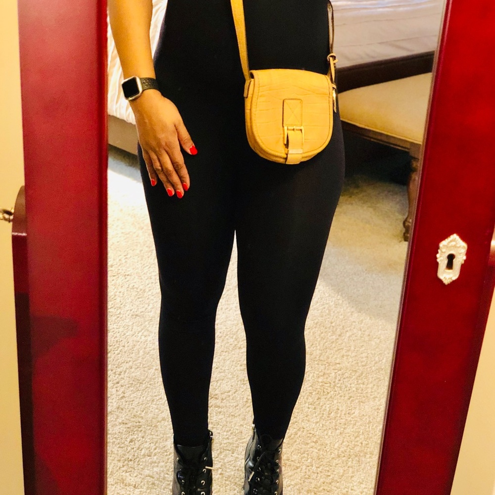 ❤️ Michael Kors Strap Handbag